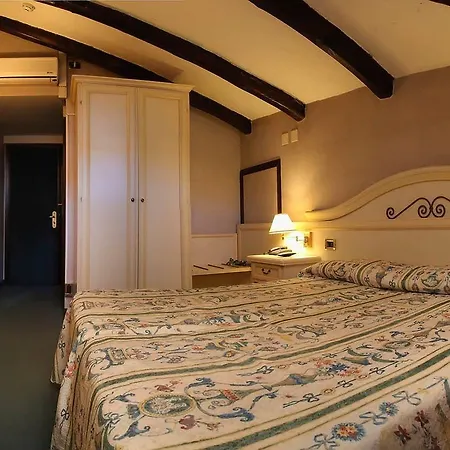 Kappa Hotel 3*